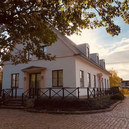 L'Oisette Hotell Ghislenghien Exteriör bild
